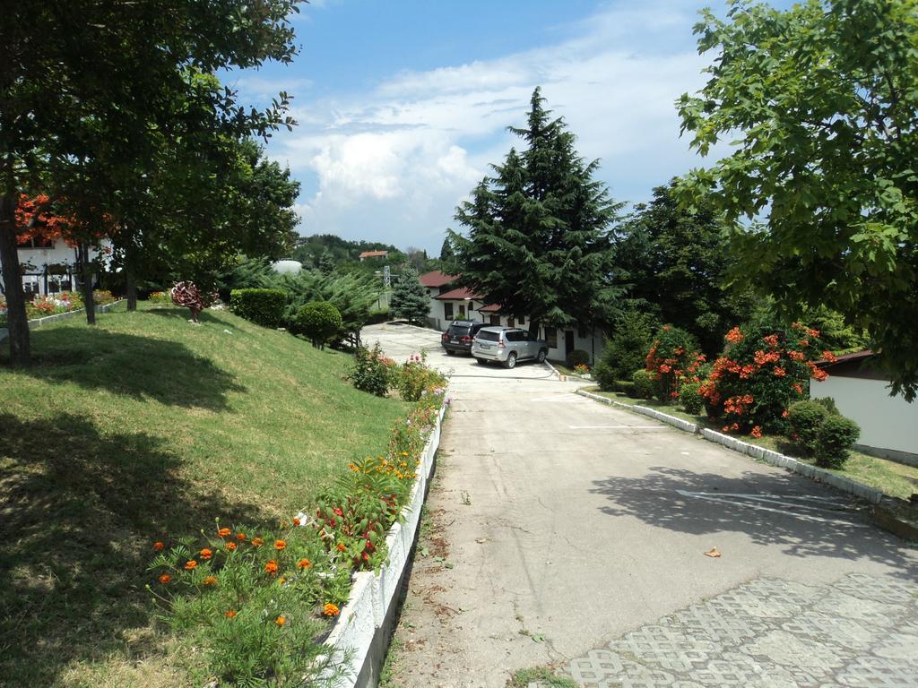 Hotel Complex Fichoza à Varna Extérieur photo