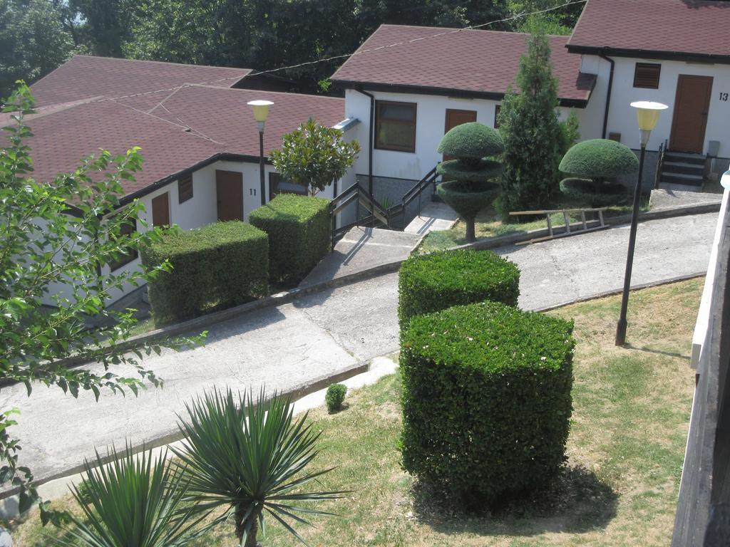 Hotel Complex Fichoza à Varna Extérieur photo