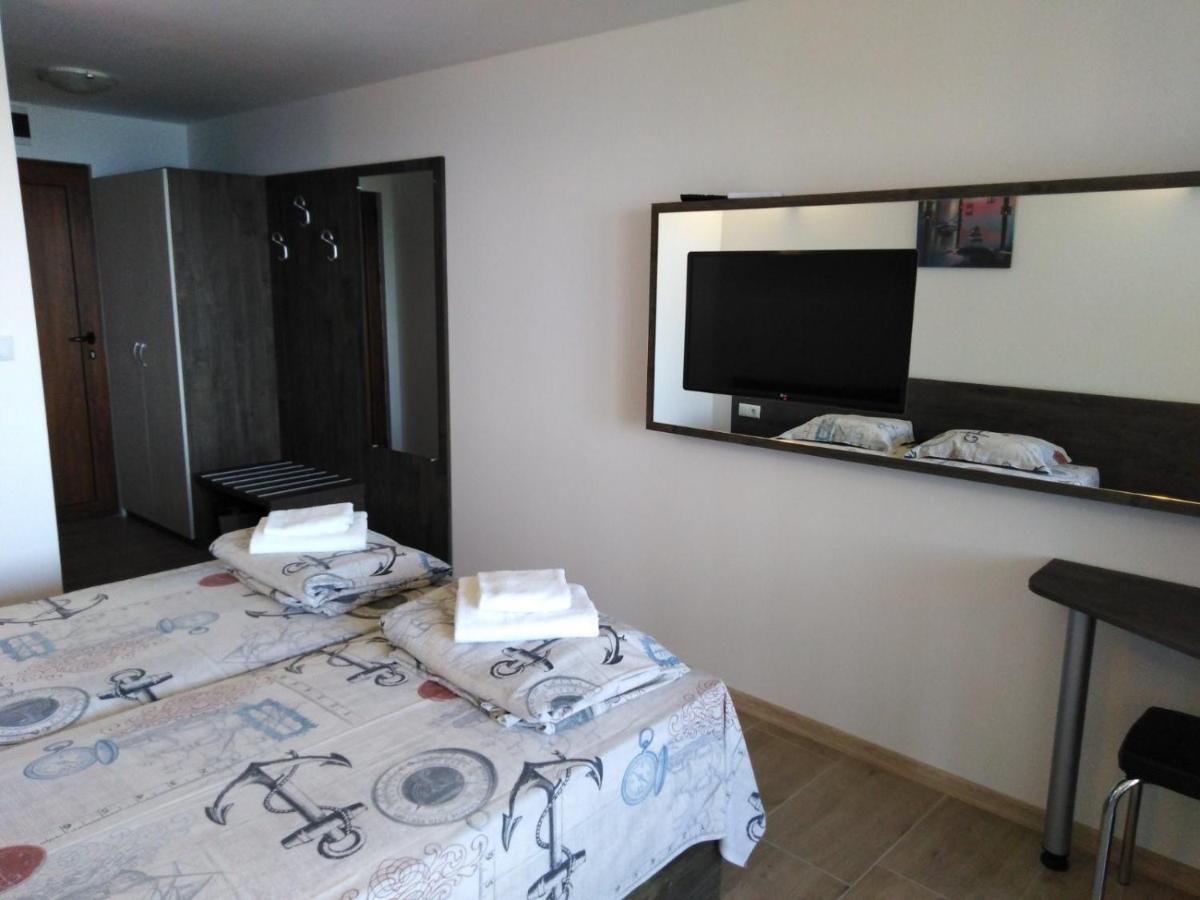 Hotel Complex Fichoza à Varna Extérieur photo